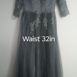 Chic Gray Lace Formal Dress